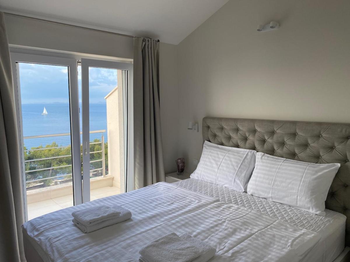 Amazing Villa Galeb In Murter Exterior photo